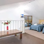 Villa Blue Haven Loft Danilia