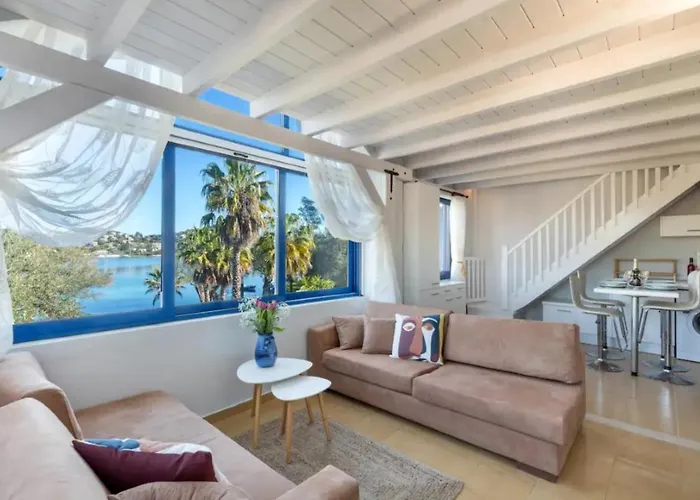Blue Haven Loft Villa