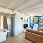 Blue Haven Loft * Danilia