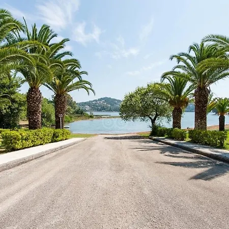 Blue Haven Loft Vilă Danilia